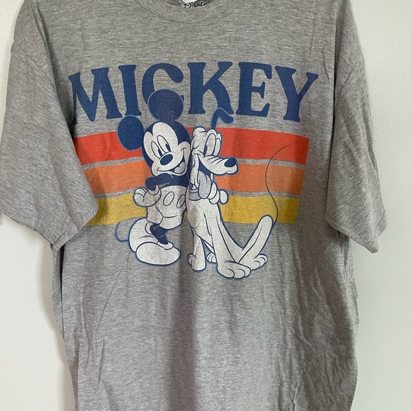 Disney Mickey and Pluto Graphic Gray LT-Shirt men’s size XL - Picture 1 of 3